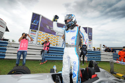 Christian Hahn vence