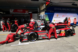 #8 Audi Sport Team Joest Audi R18: Lucas di Grassi, Loic Duval, Oliver Jarvis