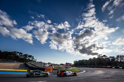 #44 Manor Oreca 05 Nissan: Tor Graves, Matthew Rao, Roberto Merhi and #98 Aston Martin Racing Aston