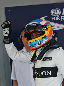 Fernando Alonso, McLaren en parc ferme
