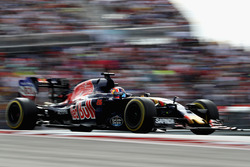 Daniil Kvyat, Scuderia Toro Rosso STR11