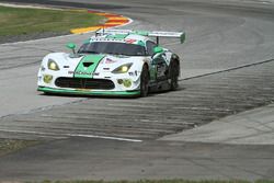 #33 Riley Motorsports SRT Viper GT3-R: Ben Keating, Jeroen Bleekemolen