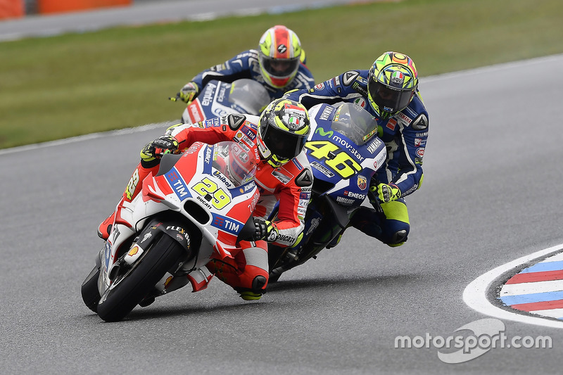 Andrea Iannone, Ducati Team, Valentino Rossi, Yamaha Factory Racing