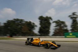 Kevin Magnussen, Renault Sport F1 Team RS16