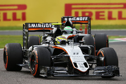 Sergio Perez, Sahara Force India F1 VJM09 leads team mate Nico Hulkenberg, Sahara Force India F1 VJM09