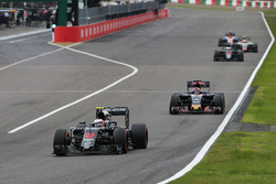 Jenson Button, McLaren MP4-31