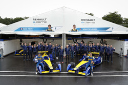 e.Dams Team Photo; Nicolas Prost, Renault e.Dams and Sébastien Buemi, Renault e.Dams