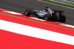 Lewis Hamilton, Mercedes AMG F1 W07 Hybrid