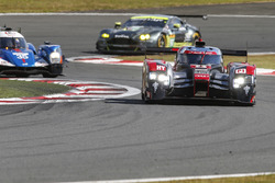 #8 Audi Sport Team Joest Audi R18 e-tron quattro: Lucas di Grassi, Loic Duval, Oliver Jarvis