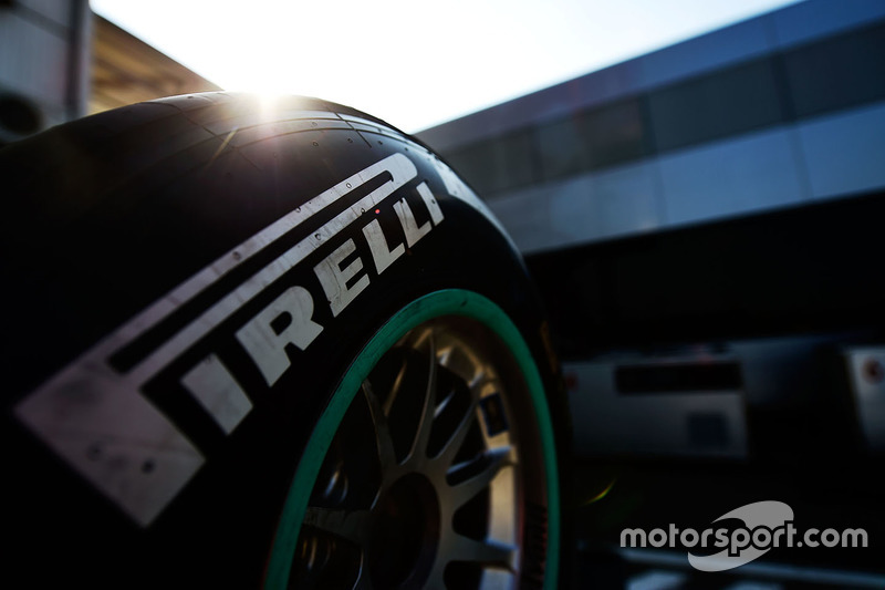 Hungaroring já sediou muitas corridas quentes, com alto desgaste de pneus. Desta vez, o compostos que serão utilizados serão os supermacios, os macios e os médios – com expectativa de dois pitstops no domingo.