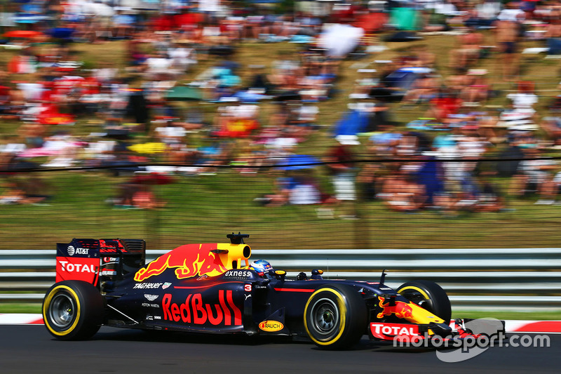 3. Daniel Ricciardo, Red Bull Racing RB12