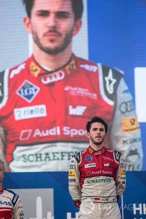 Podio: il vincitore della gara Daniel Abt, Audi Sport ABT Schaeffler