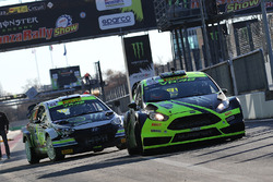 Валентино Россі, Карло Кассіна, Ford Fiesta WRC