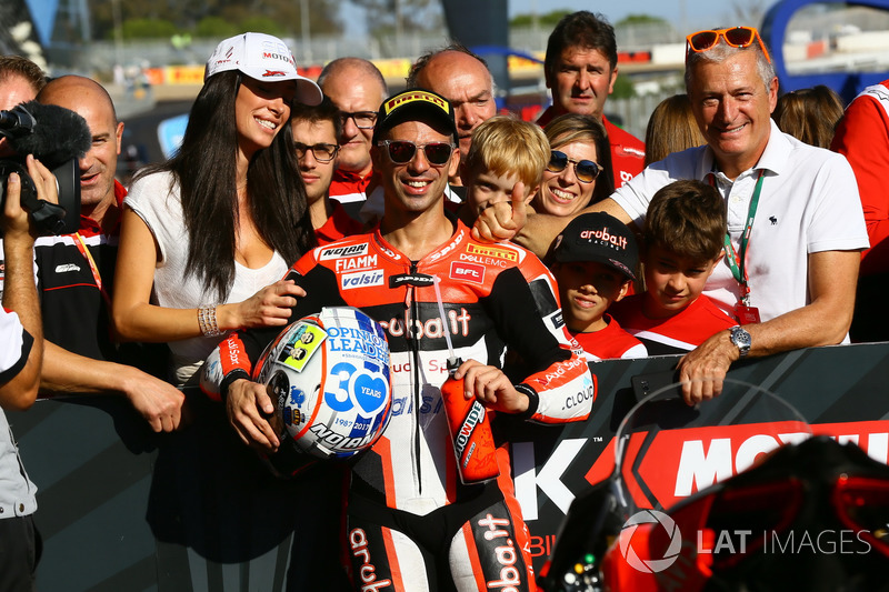 Marco Melandri, Ducati Team takes pole position