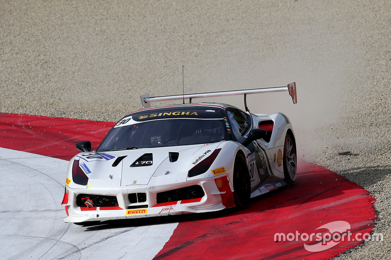 #30 Ferrari Budapest Ferrari 488: Joshua Cartu