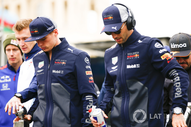 Max Verstappen, Red Bull Racing, ve Daniel Ricciardo, Red Bull Racing, pilotlar geçit töreninde