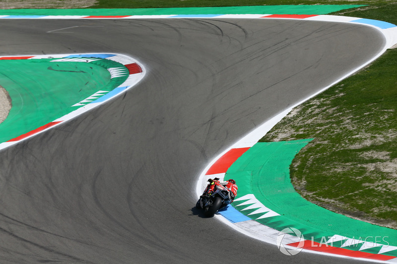Лоренцо Савадорі, Milwaukee Aprilia