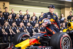 Max Verstappen, Red Bull Racing en la foto del equipo Red Bull Racing