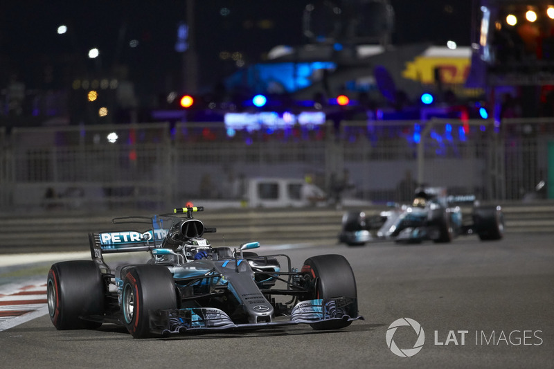 Valtteri Bottas, Mercedes AMG F1 W08, Lewis Hamilton, Mercedes AMG F1 W08