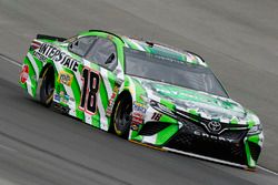 Kyle Busch, Joe Gibbs Racing, Toyota Camry Interstate Batteries