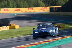 #90 TF Sport Aston Martin Vantage: Salih Yoluc, Euan Alers-Hankey, Charles Eastwood