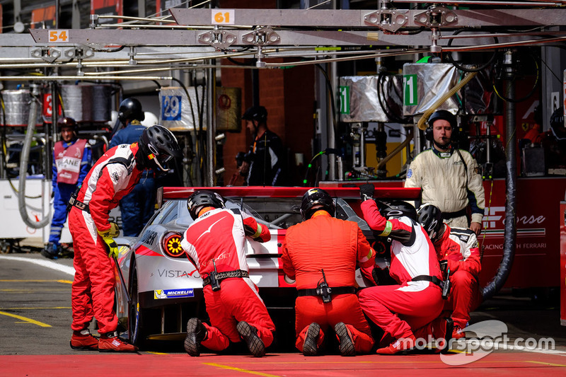 #54 Spirit of Race Ferrari 488 GTE: Thomas Flohr, Francesco Castellacci, Giancarlo Fisichella