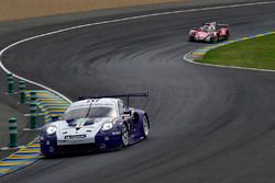 #91 Porsche GT Team Porsche 911 RSR: Richard Lietz, Gianmaria Bruni, Frédéric Makowiecki