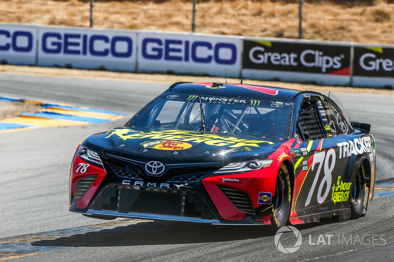 2. Martin Truex Jr., Furniture Row Racing, Toyota Camry 5-hour ENERGY/Bass Pro Shops