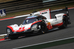 #1 Porsche Team Porsche 919 Hybrid: Neel Jani, Andre Lotterer, Nick Tandy