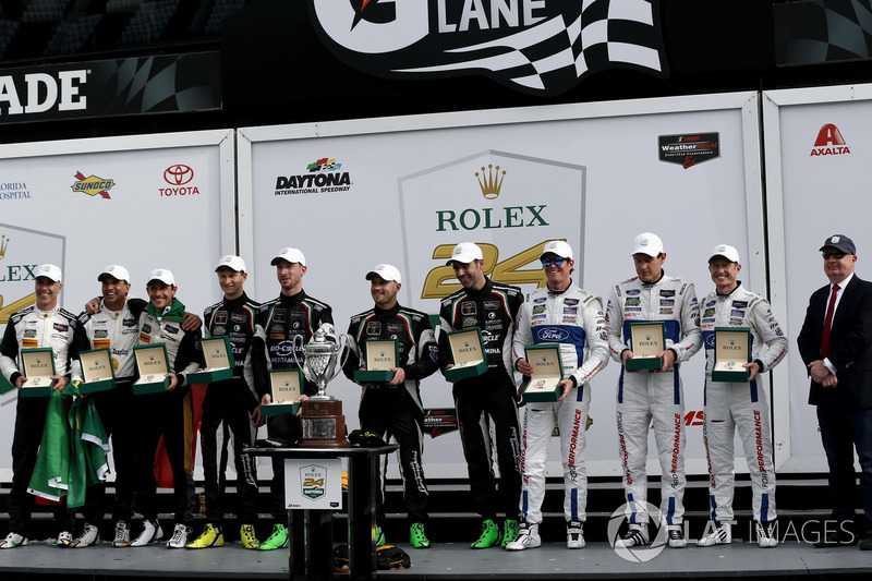 Victory lane all classes: #5 Action Express Racing Cadillac DPi: Joao Barbosa, Filipe Albuquerque, C