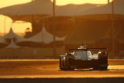 #2 Porsche Team Porsche 919 Hybrid: Timo Bernhard, Earl Bamber, Brendon Hartley