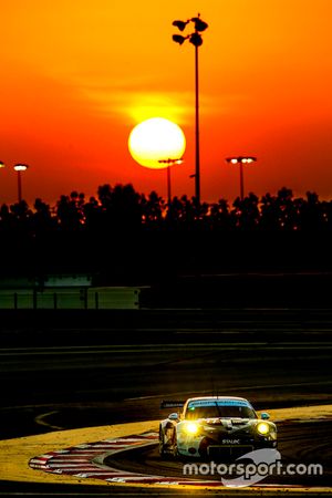 #77 Dempsey Proton Competition Porsche 911 RSR: Christian Ried, Matteo Cairoli, Marvin Dienst