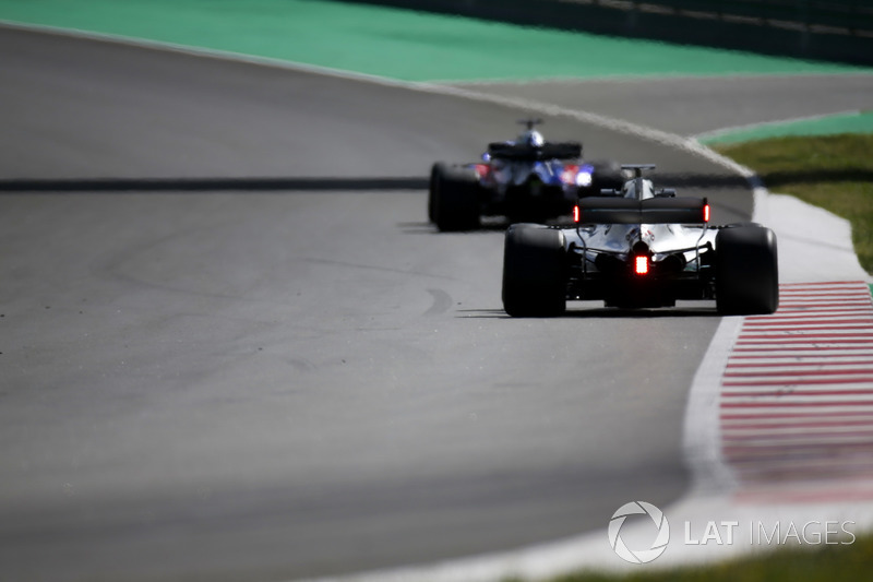 Lewis Hamilton, Mercedes AMG F1 W09