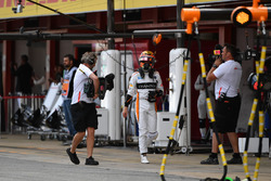 Race retiree Stoffel Vandoorne, McLaren