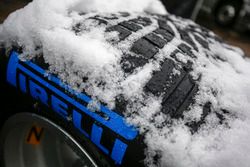 Pirelli regenbanden