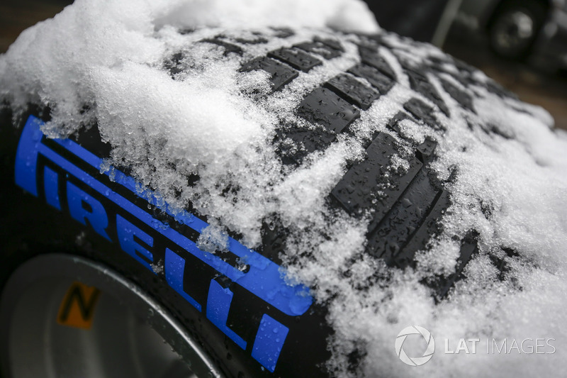 Neumáticos de lluvia Pirelli