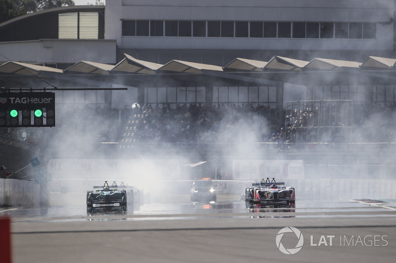 Felix Rosenqvist, Mahindra Racing, en la arrancada