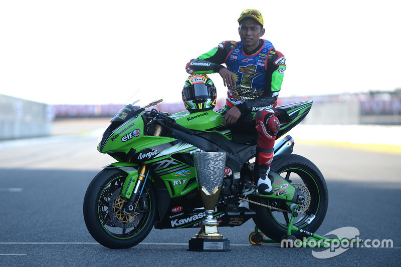 Juara SS600: Azlan Shah, Manual Tech KYT Kawasaki Racing