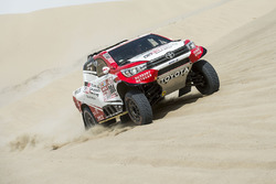 Жиньель де Вильерс и Дирк фон Цицевиц, Toyota Gazoo Racing SA, Toyota Hilux (№304)