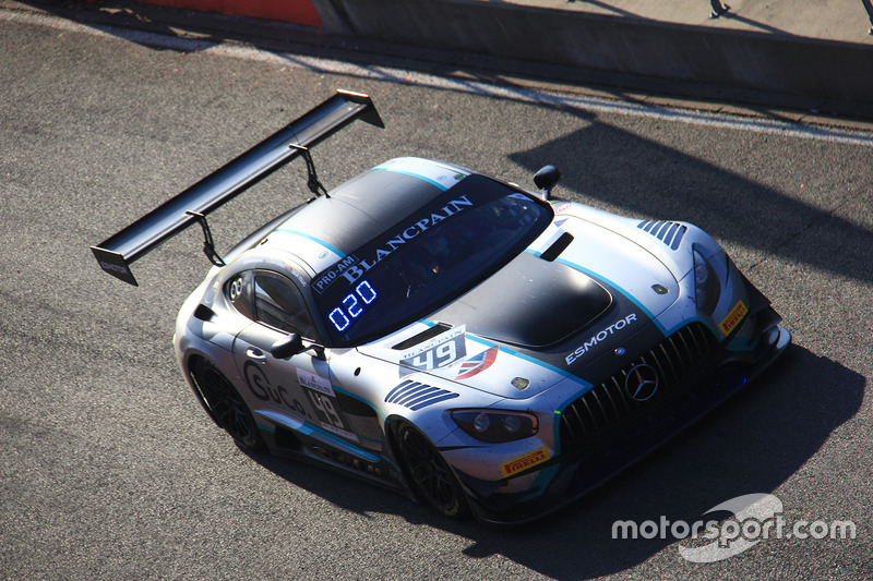 #49 Ram Racing Mercedes-AMG GT3: Salih Yoluc, Euan Hankey, Darren Burke