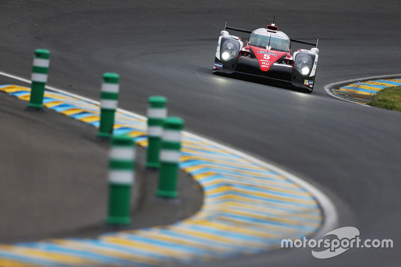 #5 Toyota Racing Toyota TS050 Hybrid: Anthony Davidson, Sébastien Buemi, Kazuki Nakajima