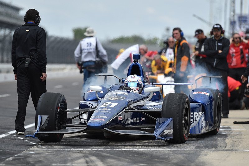 Josef Newgarden lässt es rauchen