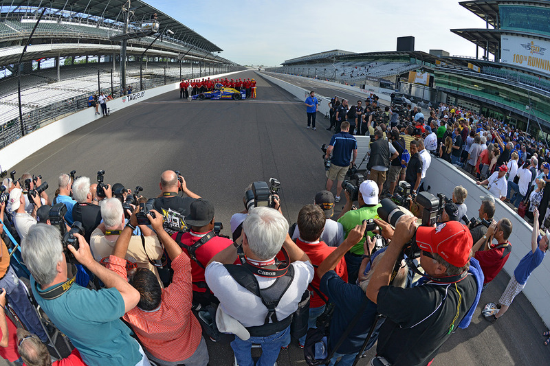 Ganador de la carrera Alexander Rossi, Herta - Andretti Autosport Honda