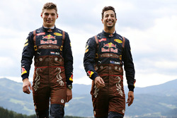 Daniel Ricciardo, Red Bull Racing, et Max Verstappen, Red Bull Racing