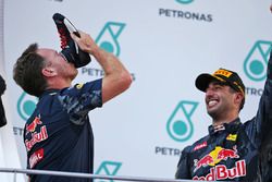 Christian Horner, Red Bull Racing, Teamchef; Sieger Daniel Ricciardo, Red Bull Racing