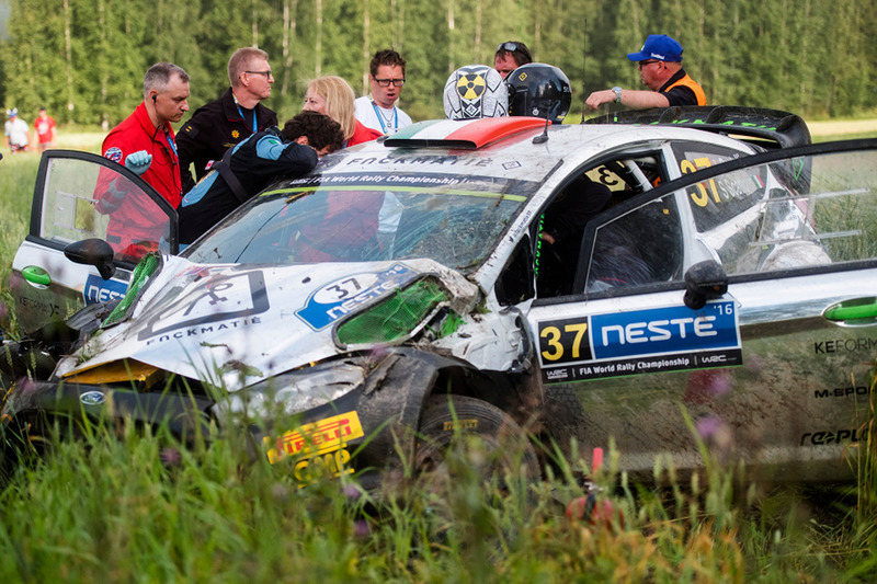 Lorenzo Bertelli, Simone Scattolin, Ford Fiesta WRC after a crash