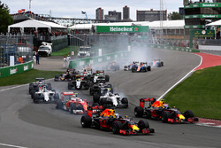 Daniel Ricciardo, Red Bull Racing RB12 dan Max Verstappen, Red Bull Racing RB12