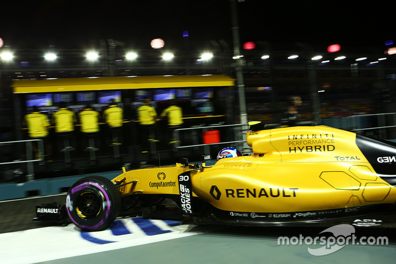 18: Jolyon Palmer, Renault Sport F1 Team RS16