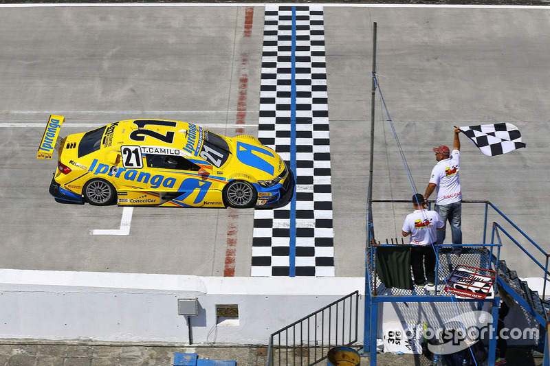 Thiago Camilo vence corrida 2