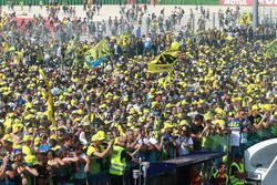 Valentino Rossi, Yamaha Factory Racing, fans